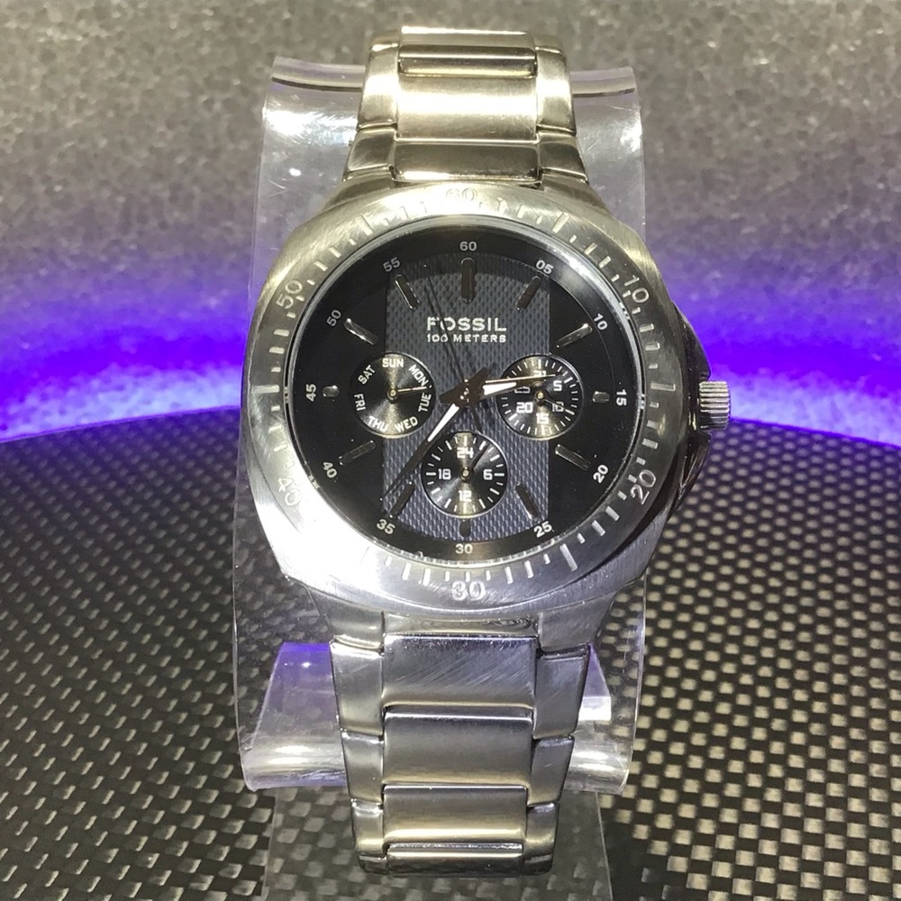 Fossil Multifunction - image 2